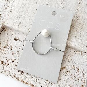 COS Glass Pearl Ring Size M/L